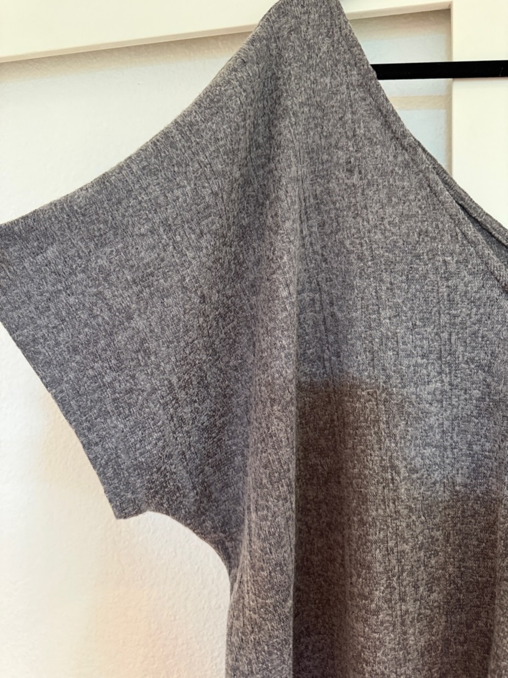 Classic Gray Ribbed V-Neck Sweater Top - Picture 2 of 7